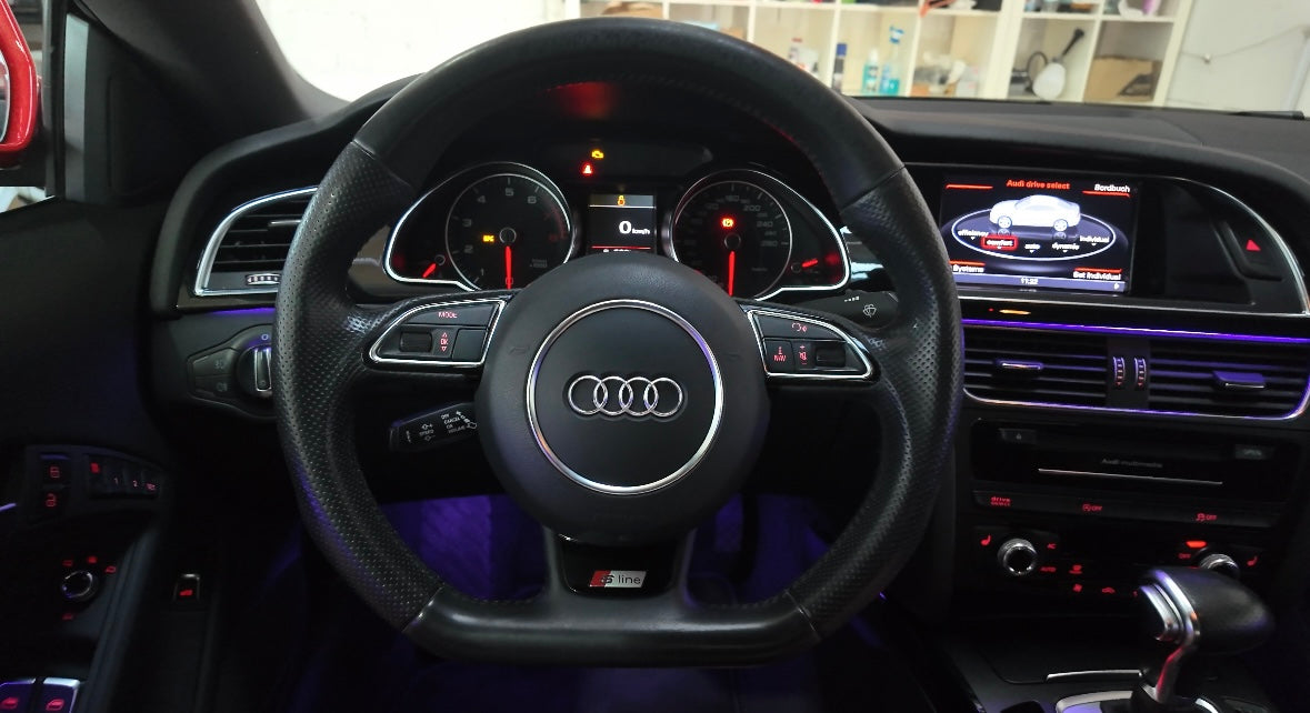 Ambientebeleuchtung im Audi A5 S‑Line Coupé (2007): Das exklusive 3‑Zonen-Upgrade von Ambicore