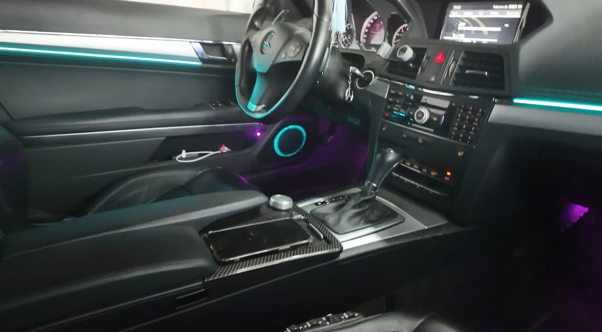 Ambientebeleuchtung im Mercedes C-Klasse Coupé nachrüsten – Stil trifft Technologie